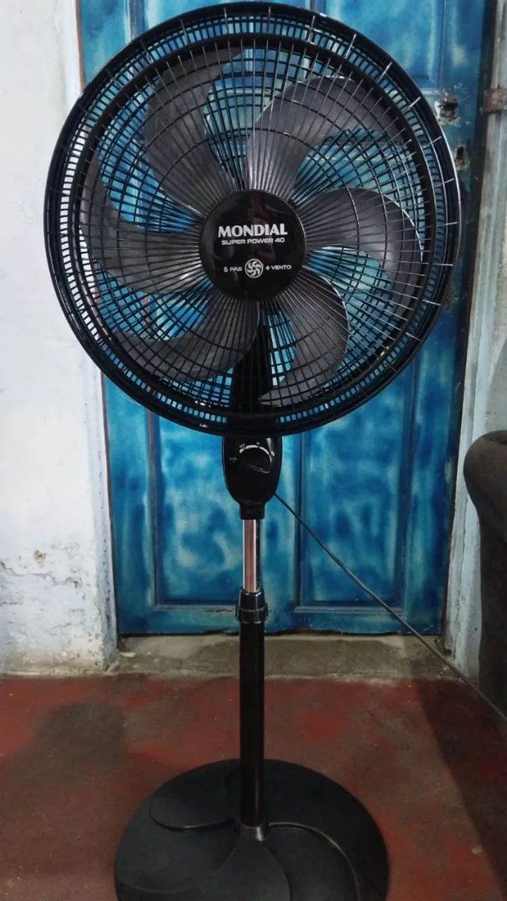 Ventilador de pé 