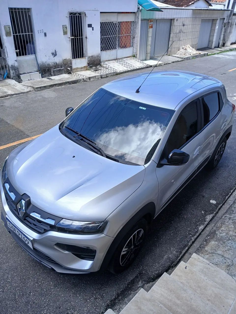 Renault Kwid Intense 1.0 Flex 12V 5P Mec. 2025 - Foto 2