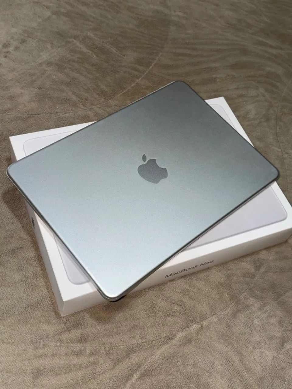 MacBook Neo 8/512gb Silver Garantia Apple 2027 Novíssimo