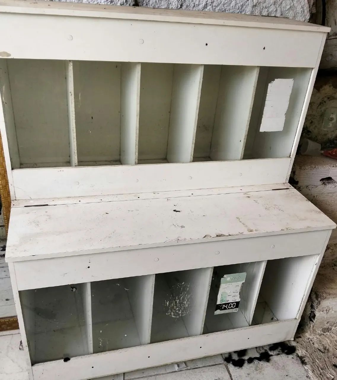 Vendo dois Expositor de ração  - Foto 2