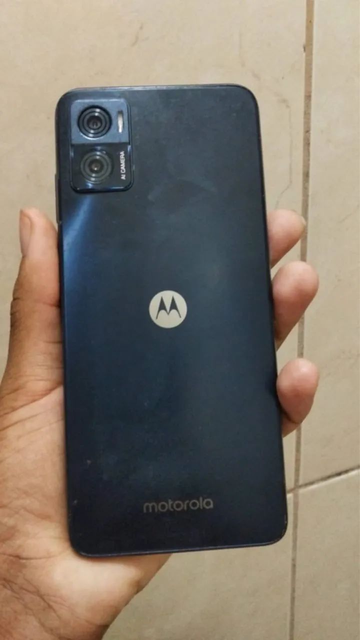 Moto E22