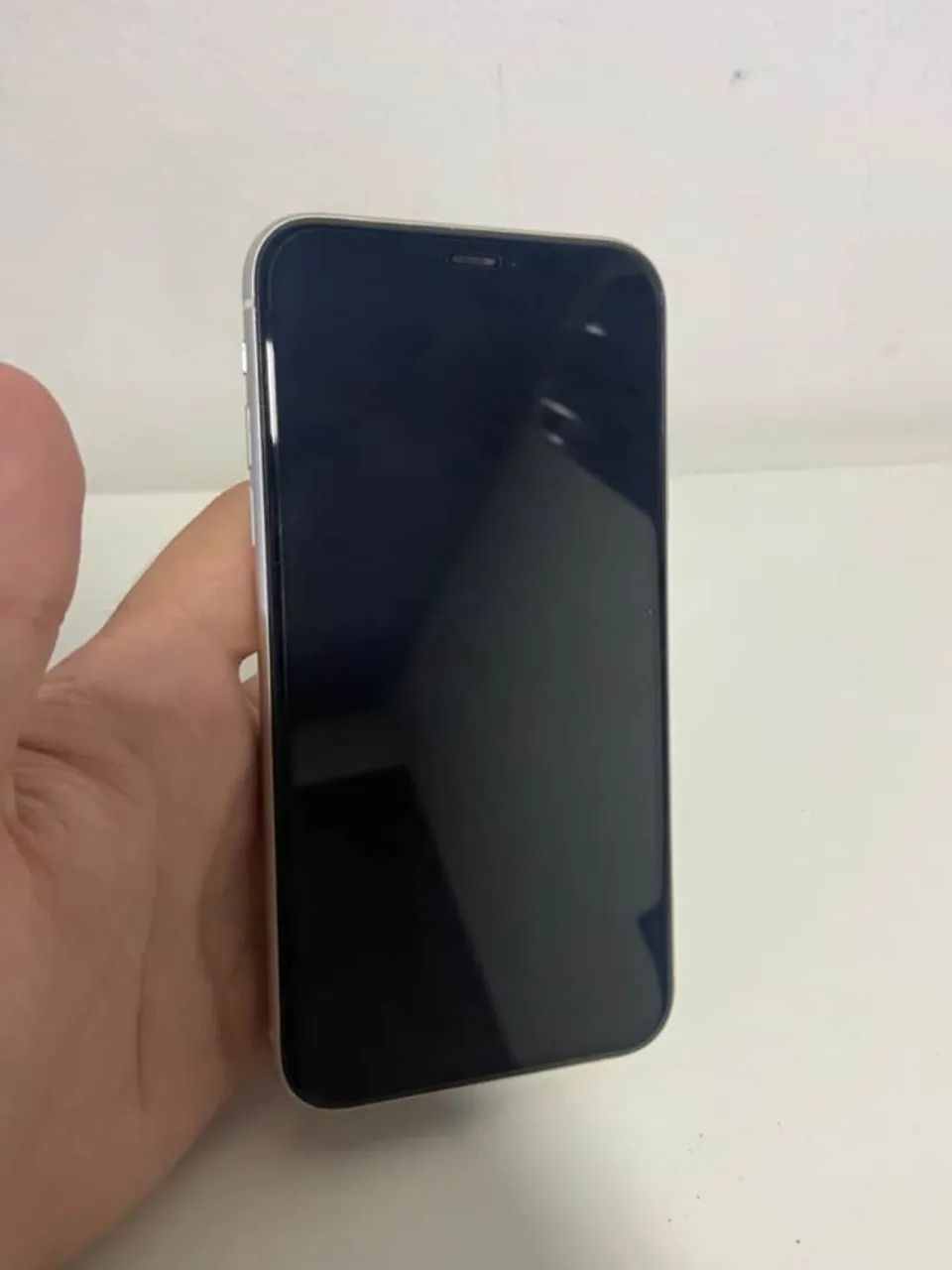 iPhone 11 - 64GB - Branco (Excelente Estado) - Foto 2