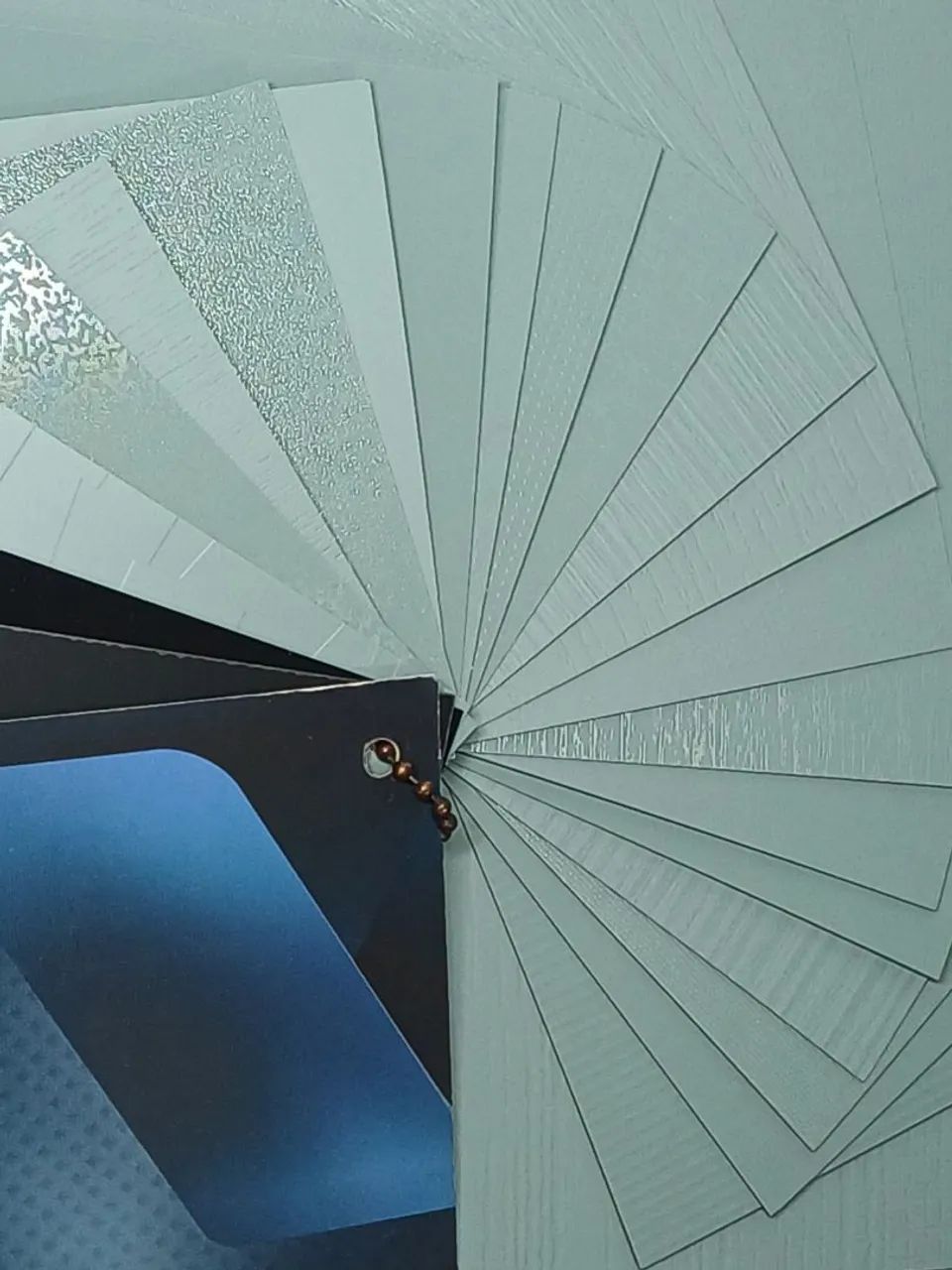 Catálogo PERTECH Laminado Decorativo Alta Pressão  - Foto 2
