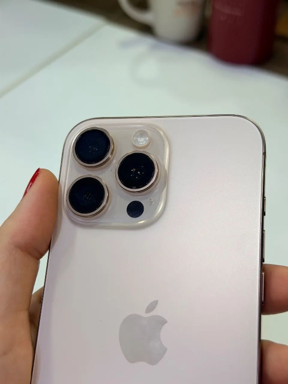iPhone 16 pro Max - 516GB -  acompanha caixa original e cabo - Foto 5