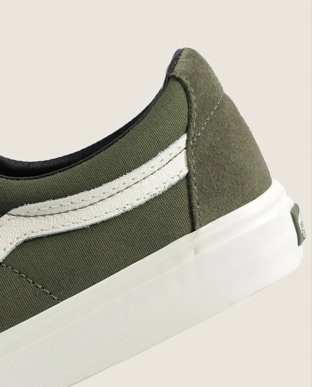Tênis Vans Low 41 verde musgo  - Foto 4