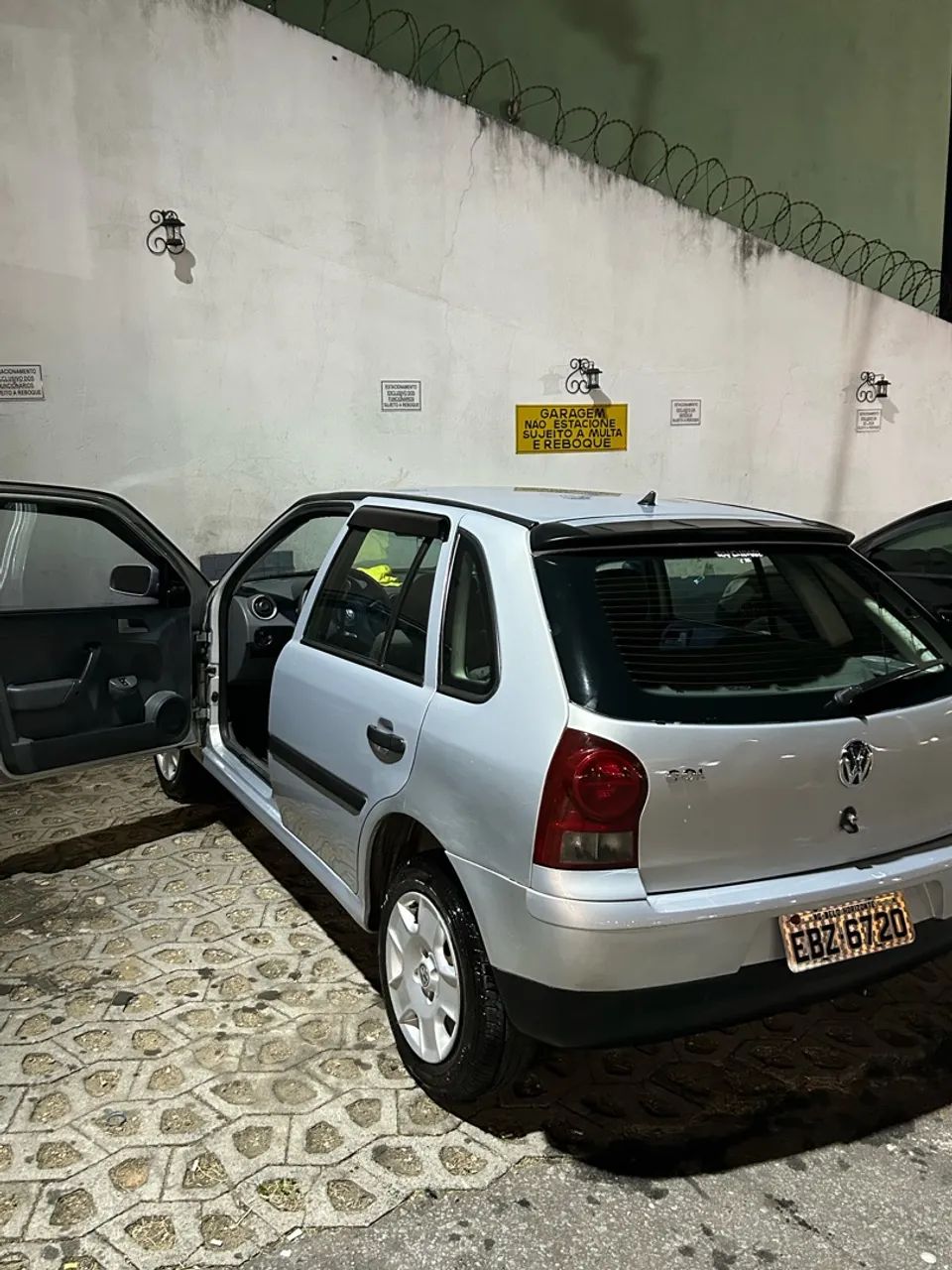 Volkswagen Gol GOL CITY (TREND)/TITAN 1.0 T. FLEX 8V 4P 2009