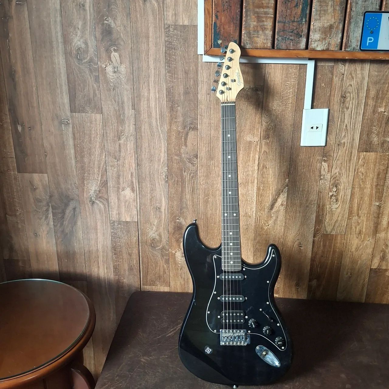 GUITARRA 