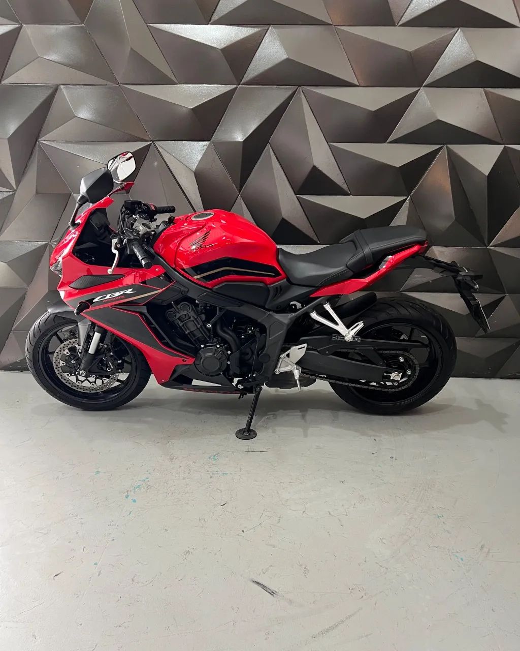 CBR 650 R - Foto 5