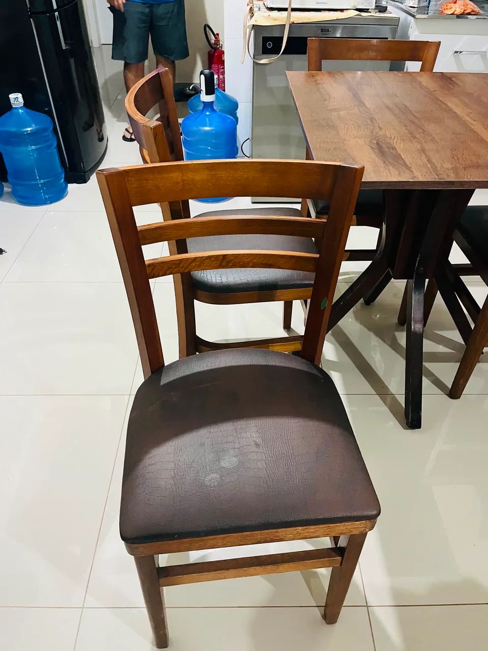Vendas mesas e cadeiras a partir $100 - Foto 3