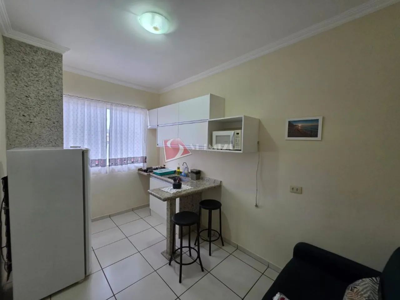 Apartamento para alugar em Maringá, Vila Esperança, com 1 quarto, com 25.57 m² - Foto 4