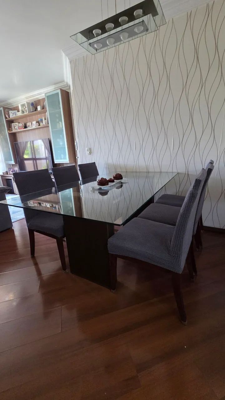 Mesa de Jantar tampo de vidro 180cm com 6 cadeiras