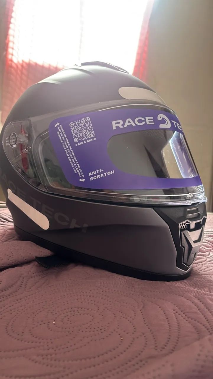 capacete novo