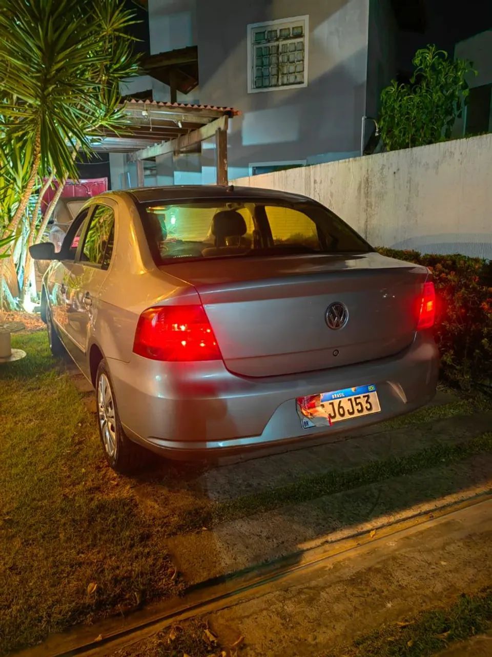 Volkswagen Voyage 1.0/1.0 CITY MI TOTAL FLEX 8V 4P 2012