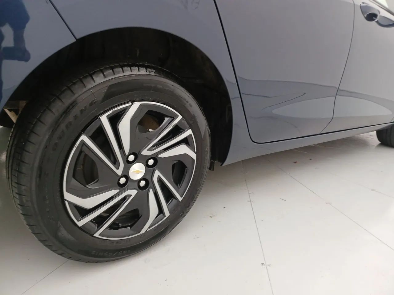 Chevrolet Onix Hatch 1.0 12V Flex Mec. 4P, foto 14 de 18