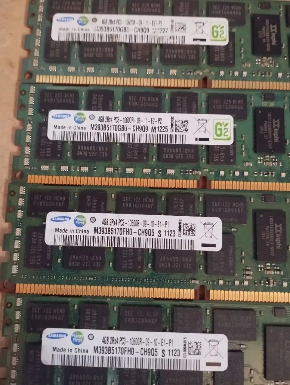 Kit 4 x DR3 4GB 1333MHz PC3-10600R ECC Servidor