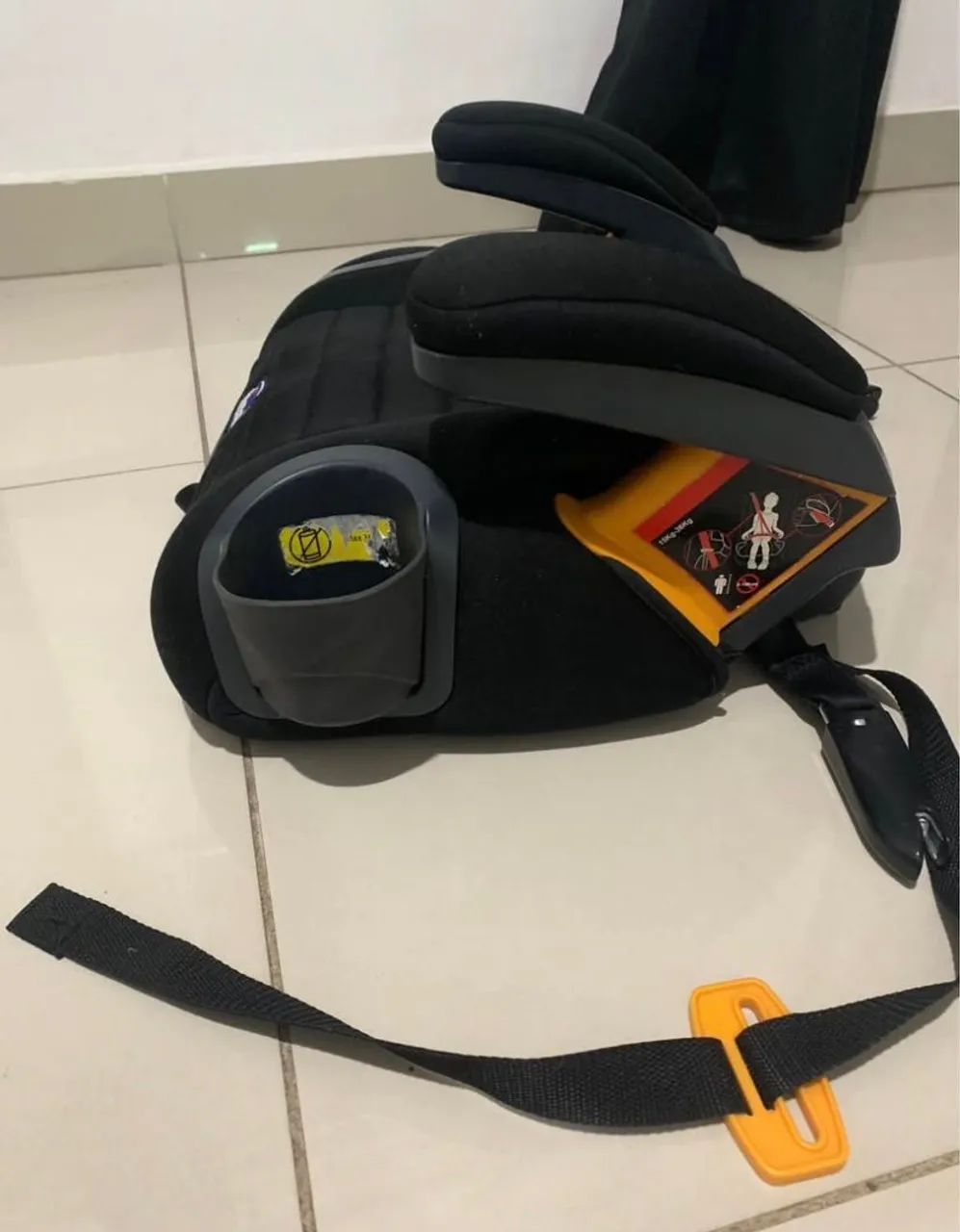 Cadeirinha com cinto NOVA<br>POUCO USADO<br>Elevação Chicco - Foto 5