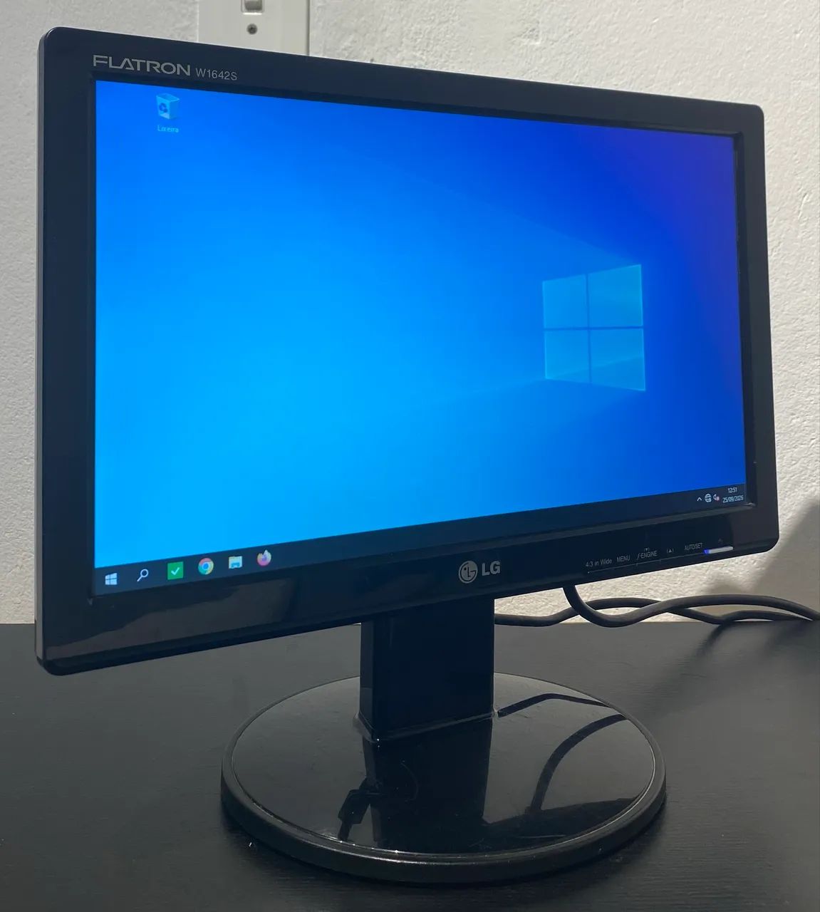 Monitor 16 polegadas 