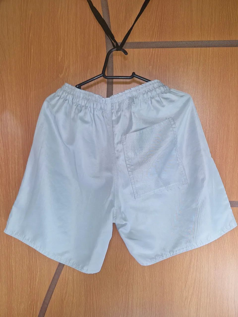 Shorts tamanho P - Foto 2