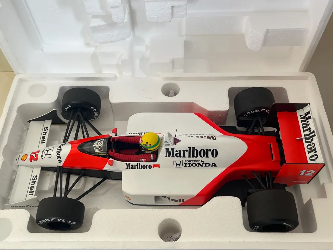Ayrton Senna Minichamps 1:12 McLaren Honda MP 4/4 - Japanese GP