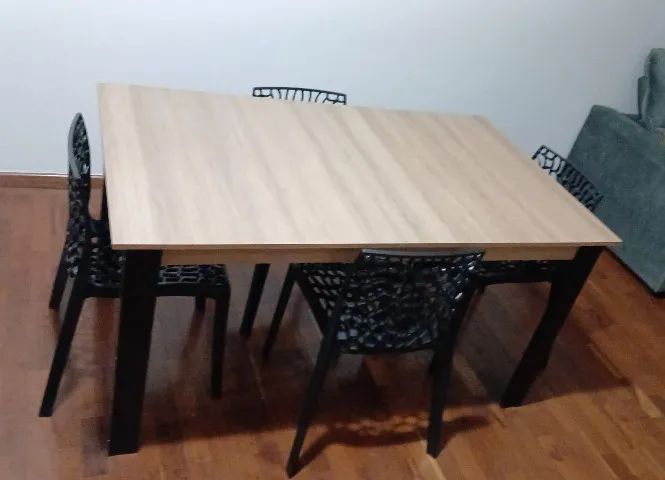 Mesa com 4 cadeiras - Foto 2