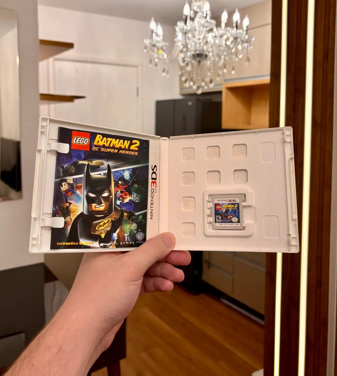 Lote de jogos Lego Nintendo 3ds: Marvel Super Heroes, Batman 2 e Pirates Of the Caribean - Foto 4