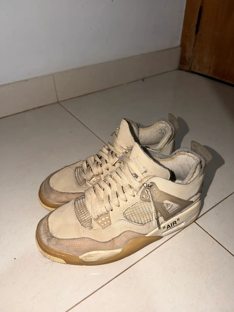 Jordan 4 seminovo - Foto 3
