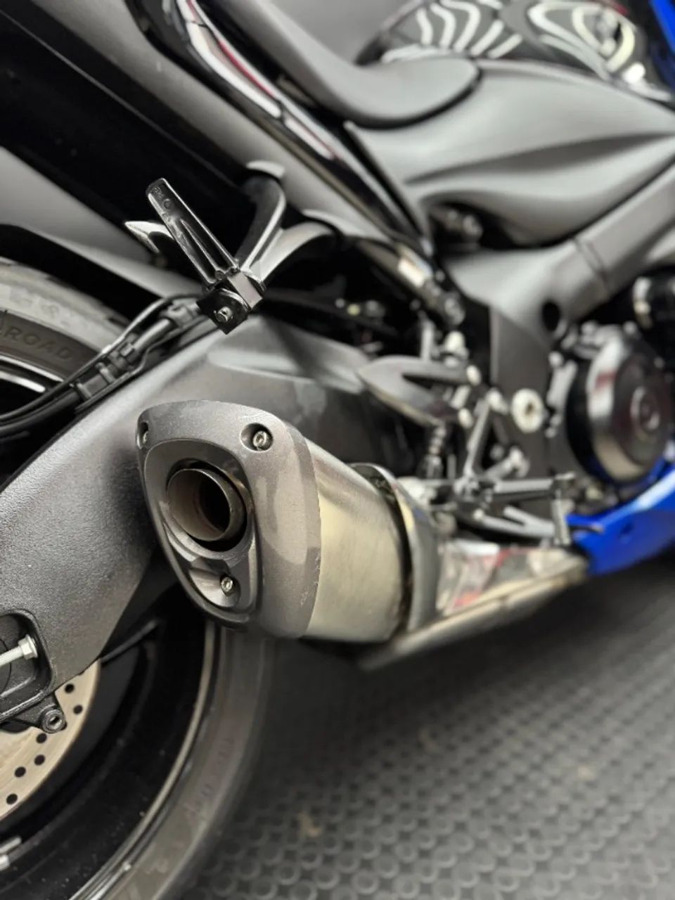 SUZUKI GSX-S 1000F A MAIS NOVA DA REGIÃO - Foto 2