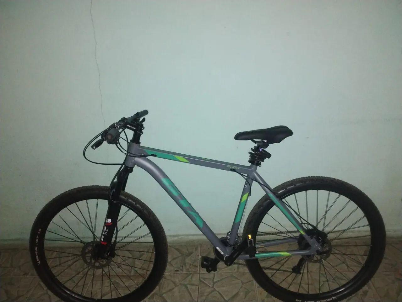 Bicicleta  Aro 29 - Foto 2