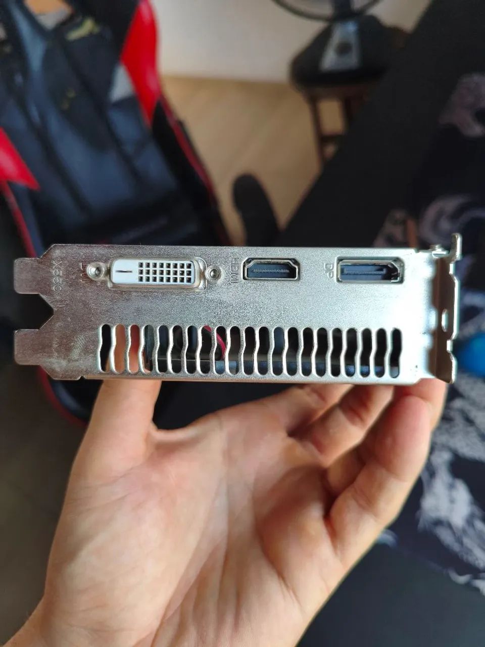 Placa de vídeo Radeon DDR5 4GB  - Foto 5
