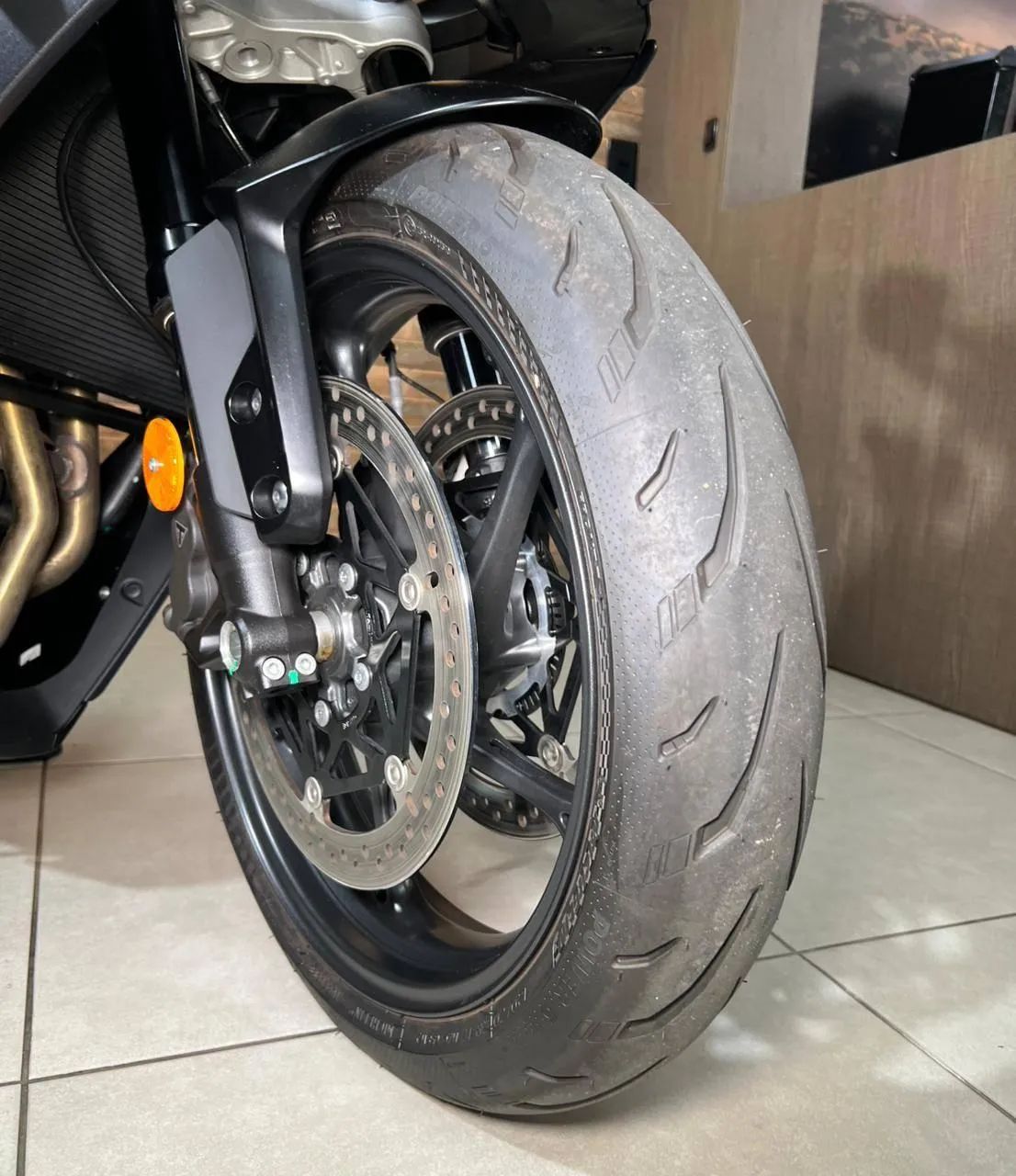 TRIUMPH DAYTONA 660 2025 - Foto 5