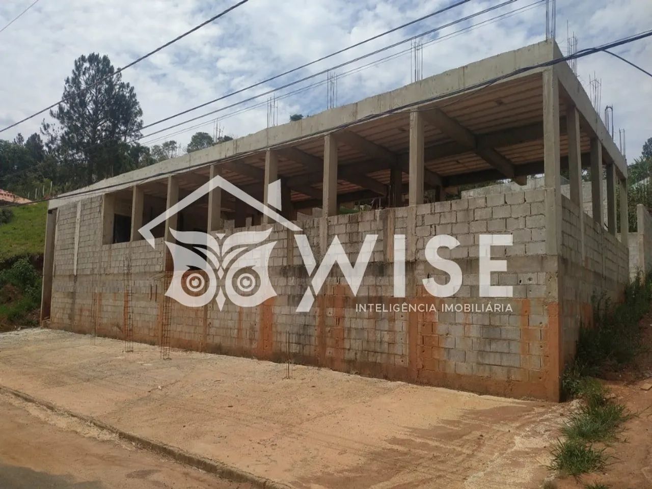 Galpão em Águas de Lindóia, 778 m² área útil, 992 m² terreno