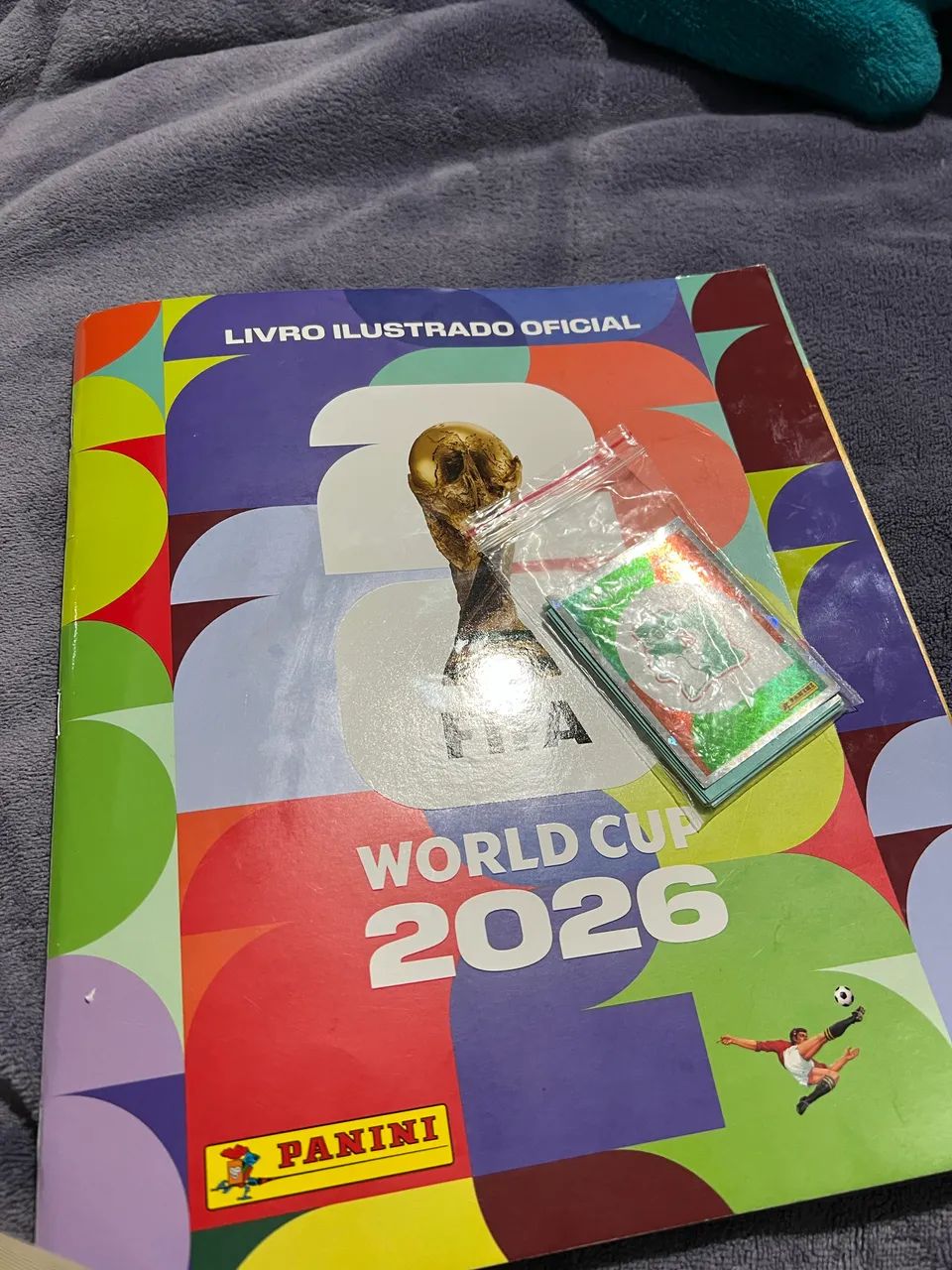 Album da copa 2026 43% completo