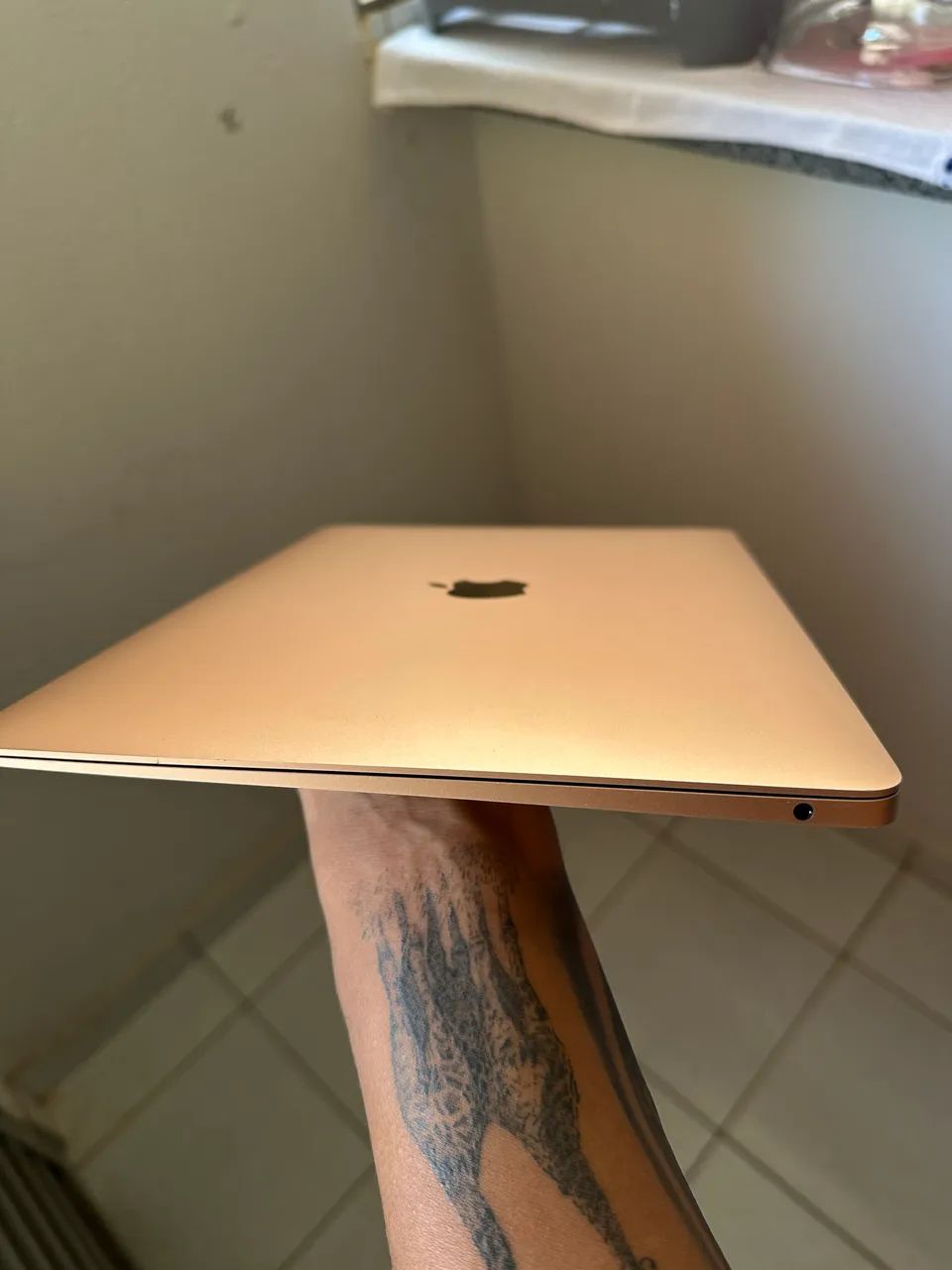 MacBook Air M1 Gold - Foto 2