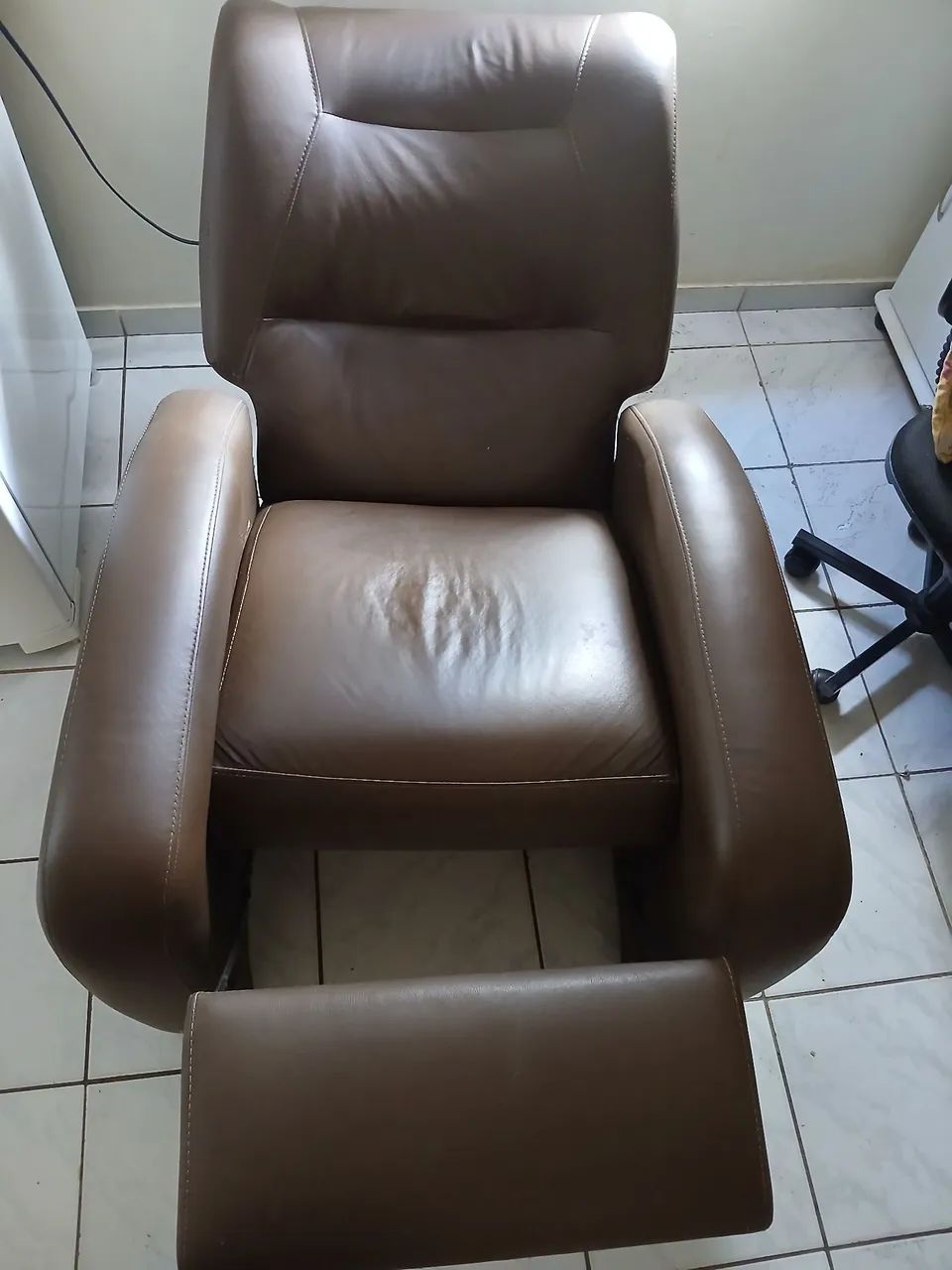 Poltrona do pai e da mãe em corino marrom  - Foto 3