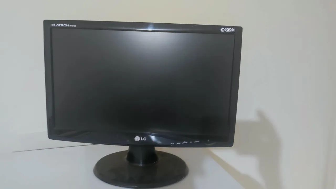 Monitor LG Flatron 17 polegadas  - Foto 2