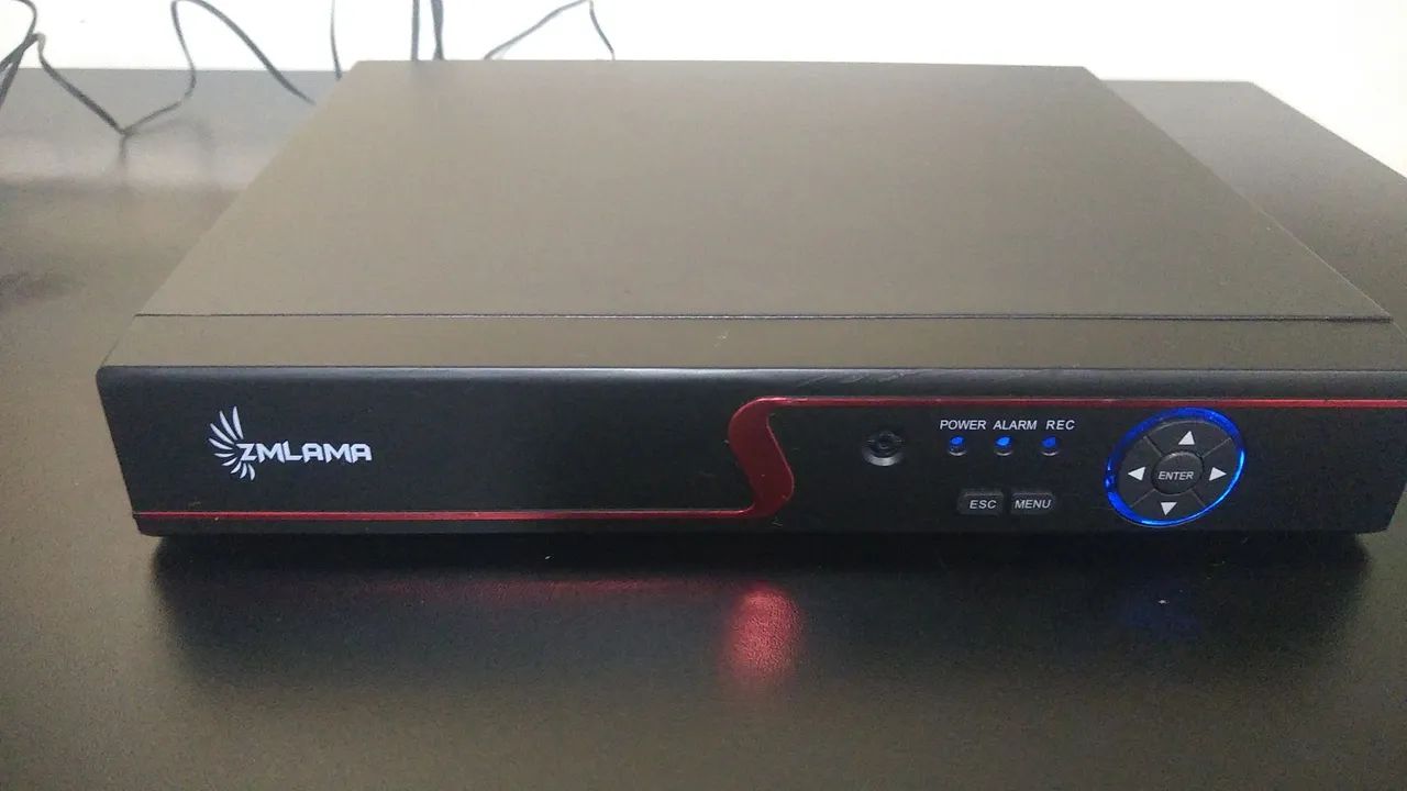 Gravador de Vídeo Digital (DVR) utilizado para sistemas de videovigilância. 