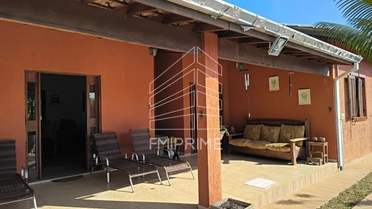 Chácara linda em Ibiuna à venda - em condomínio