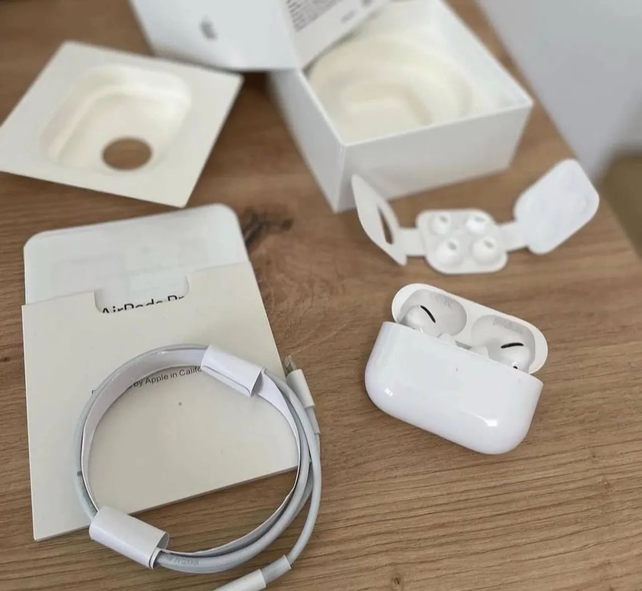 AIRPODS PRO - Foto 2