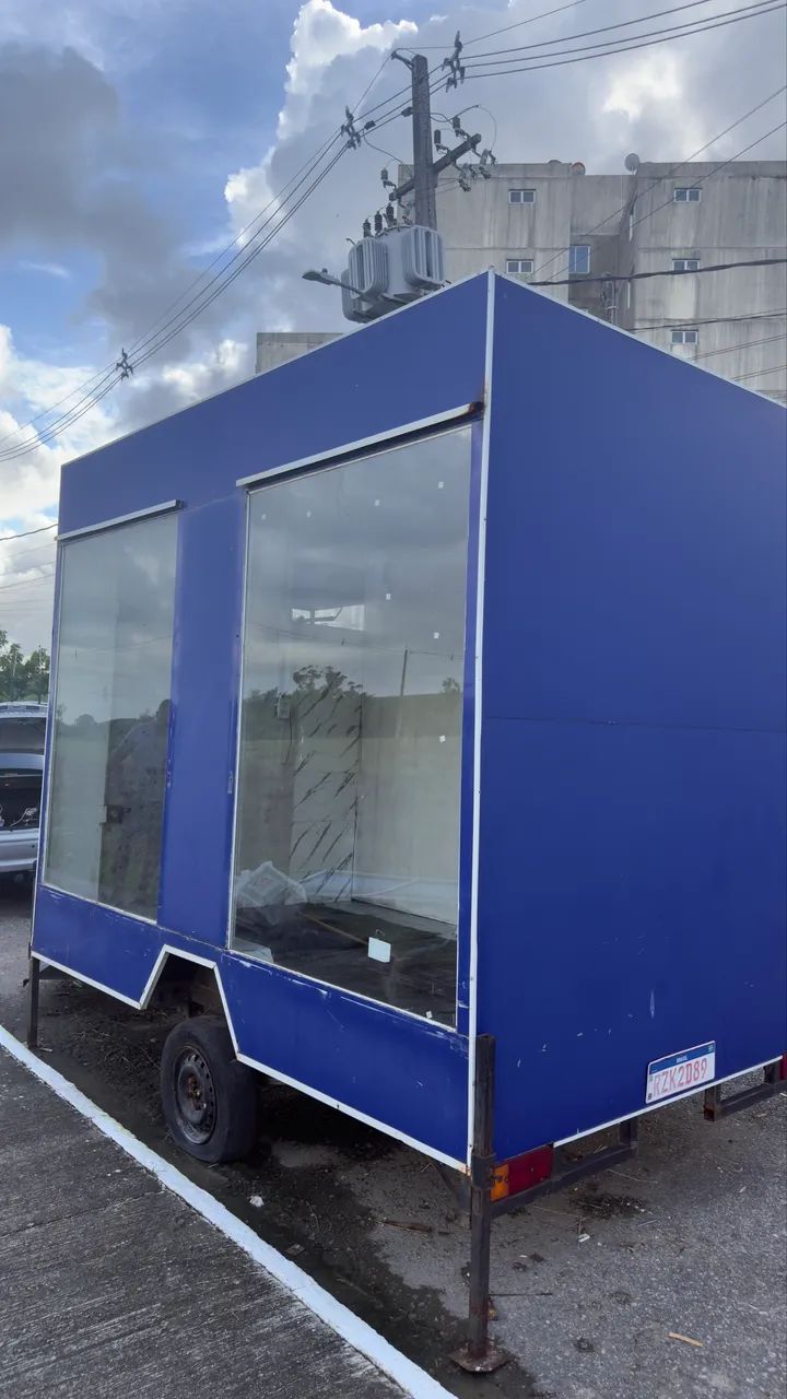 TRAILER  LOJA ( todo no ACM por fora e revestido de bloco por dentro)