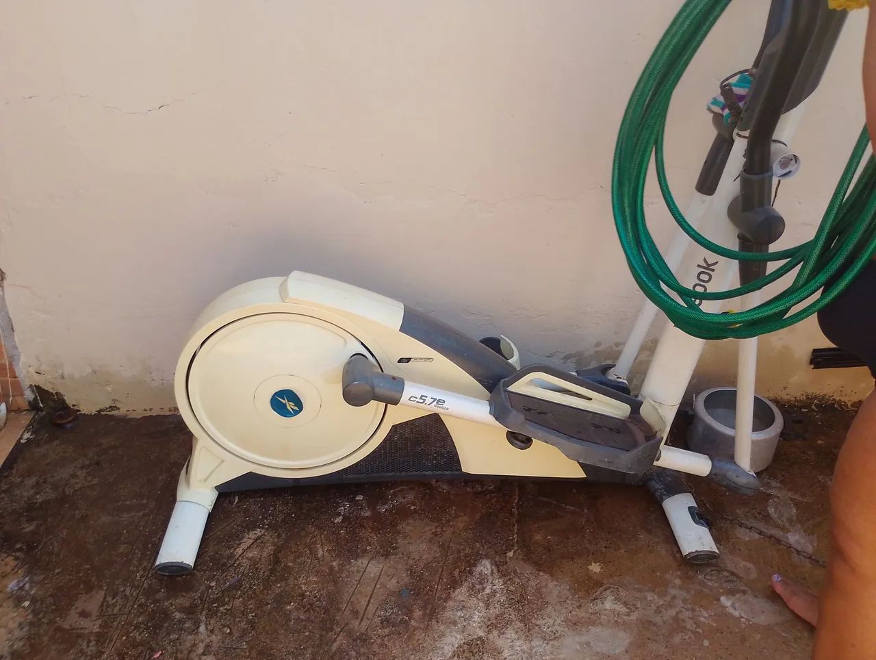 Elíptico com defeito - Foto 5