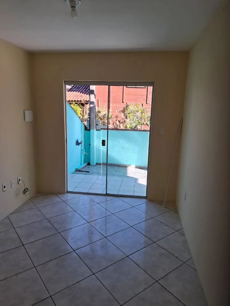 Alugo casa no Porto da Lagoa - Foto 5