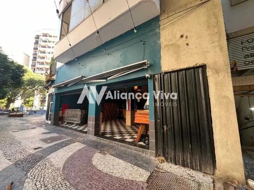 Leblon | Prédio Comercial
