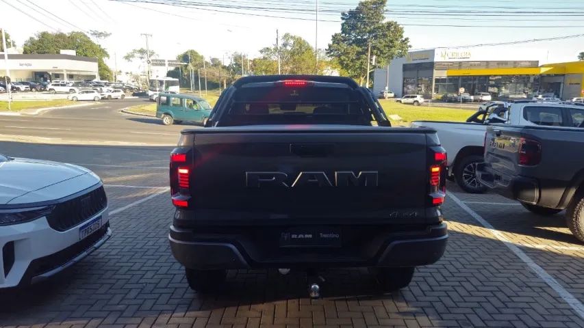 Ram Dakota Warlock 2.2 TB CD 4x4 Aut. 2026 - Foto 3