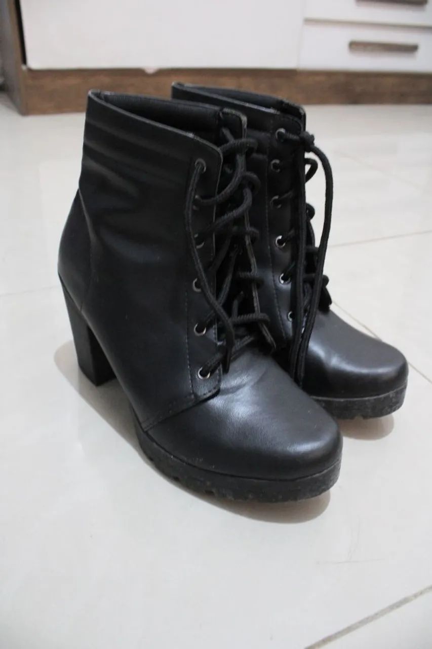 Bota preta feminina  - Foto 5