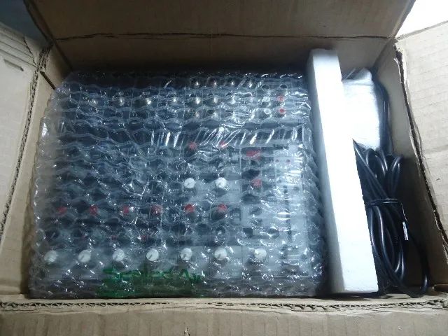 Mesa Behringer Xenyx 1202fx Conservada E 100% Funcionando .