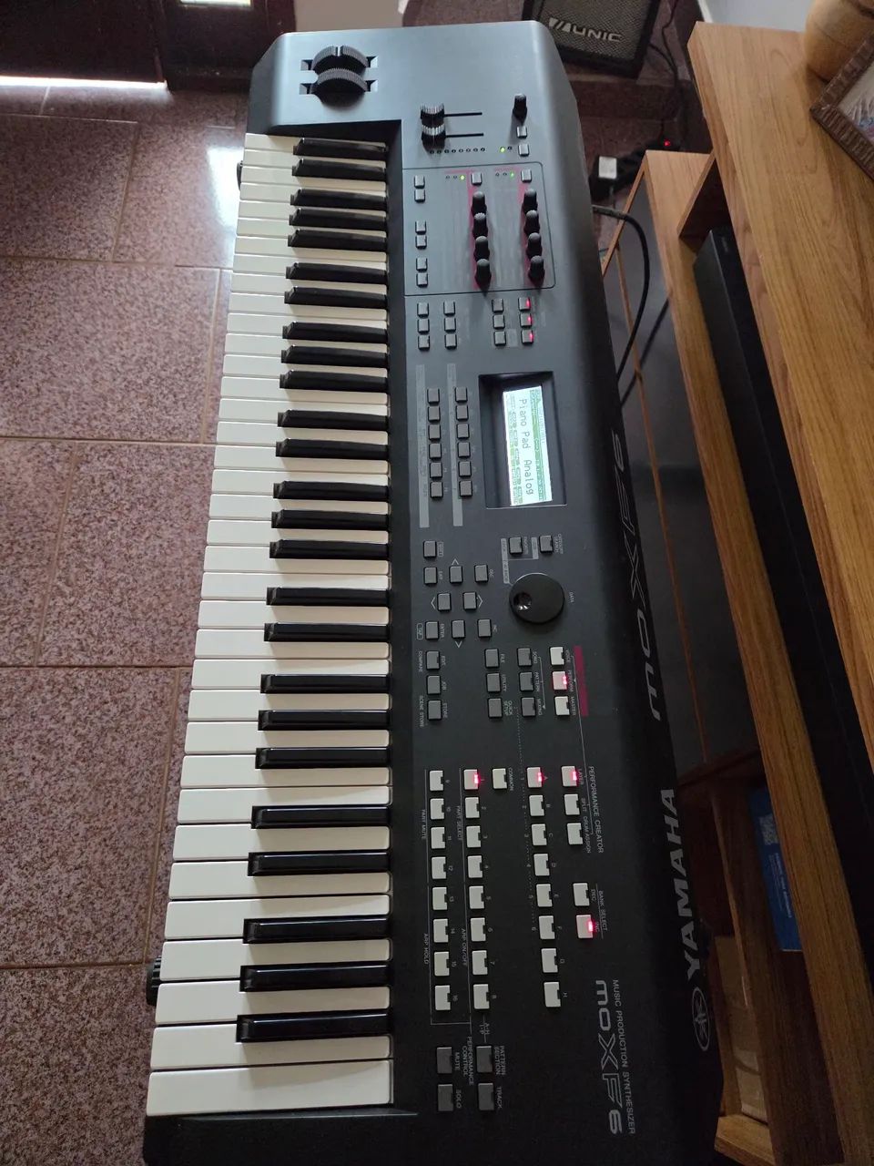Yamaha MOXF6 Completo  - Foto 3
