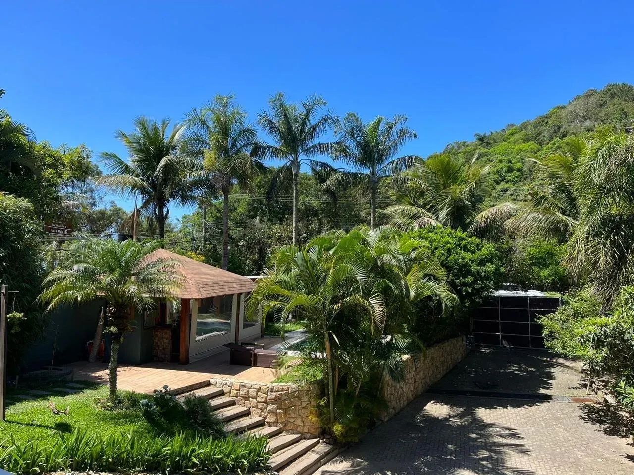 Belissima Casa a venda na Praia Mole em FLorianopolis SC - Foto 3
