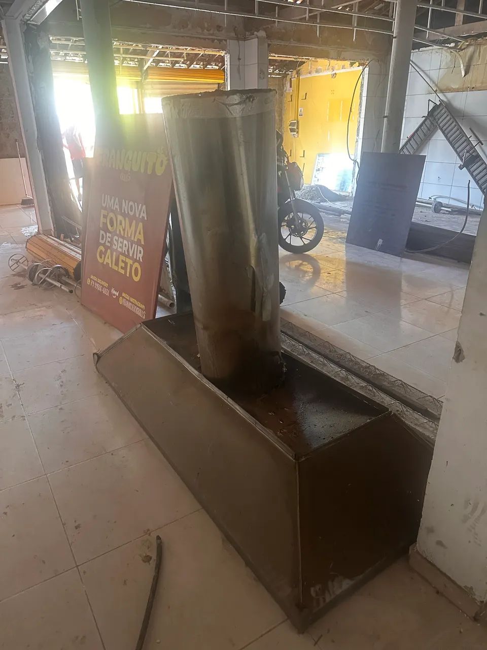     Coifa de Inox Industrial com Duto e Chaminé - Foto 2