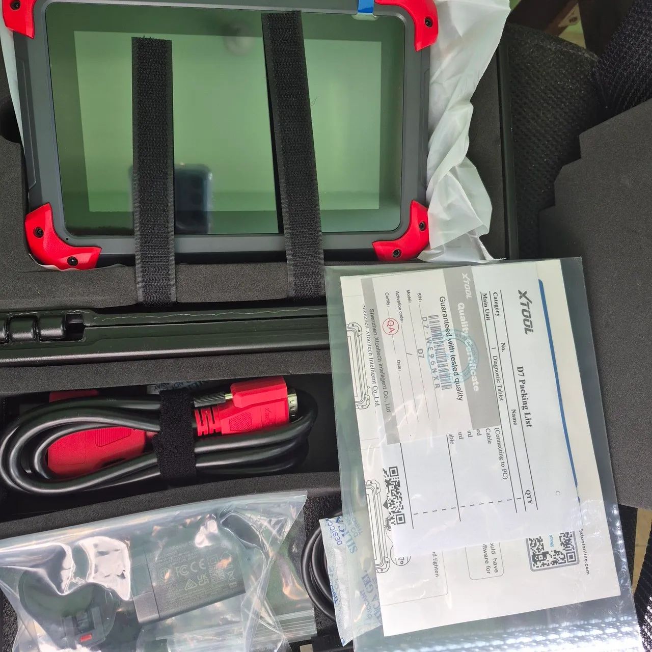 Scanner automotivo profissional XTOOL D7 ---38 funções de manutenção