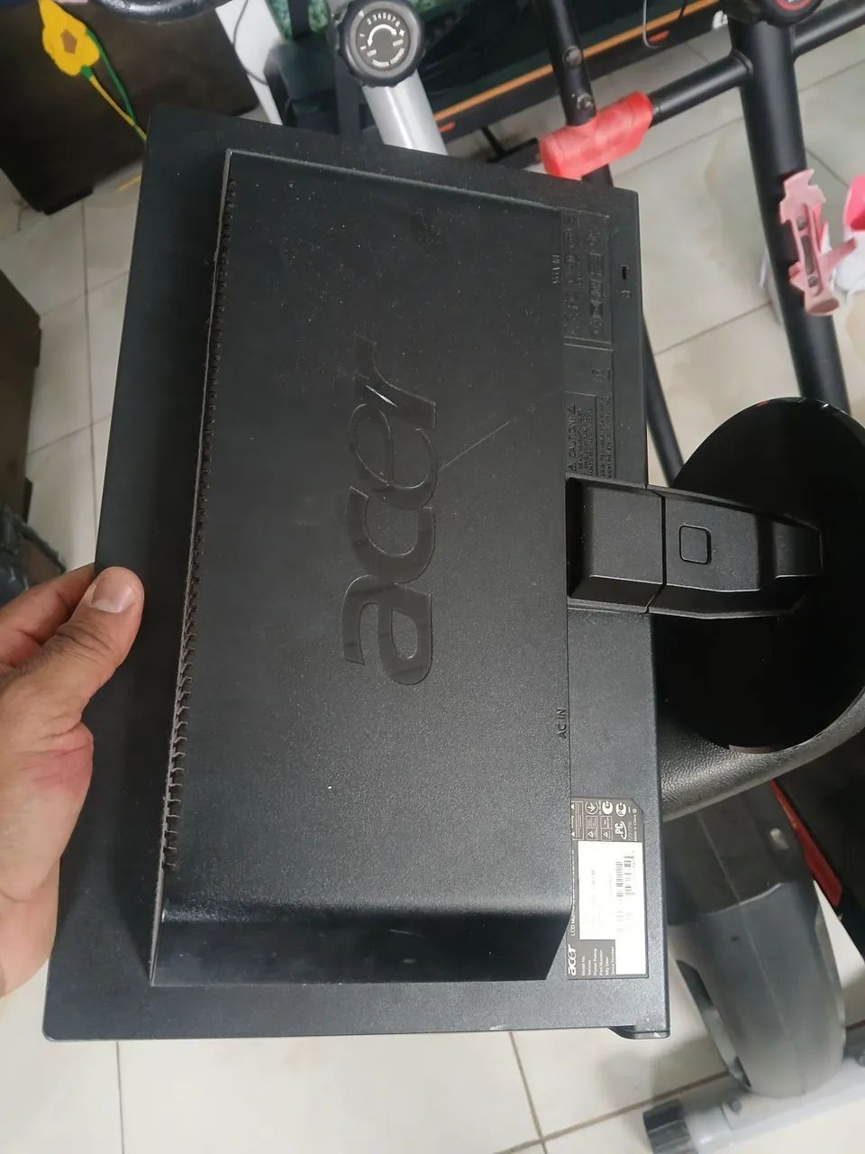 Vende-se  monitor 15 polegadas  - Foto 3